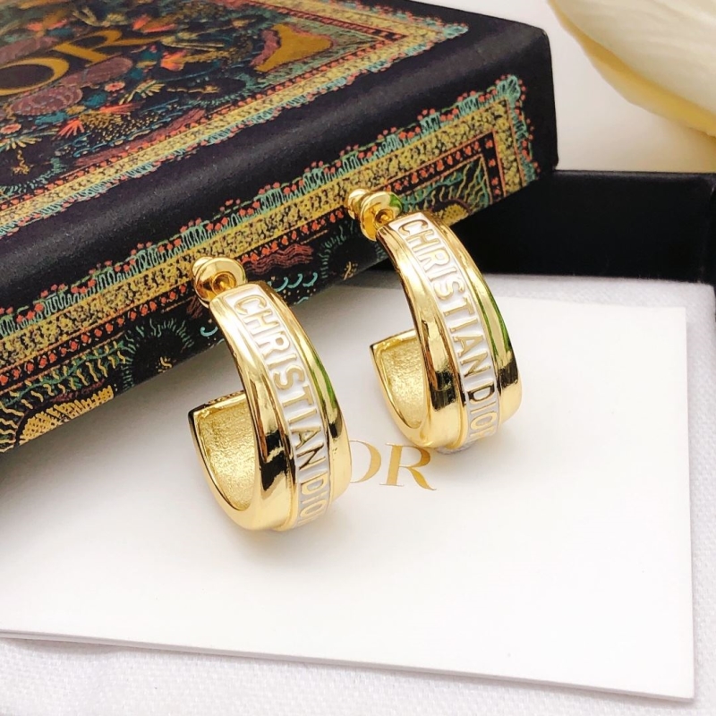 chr1st1an D10r earrings